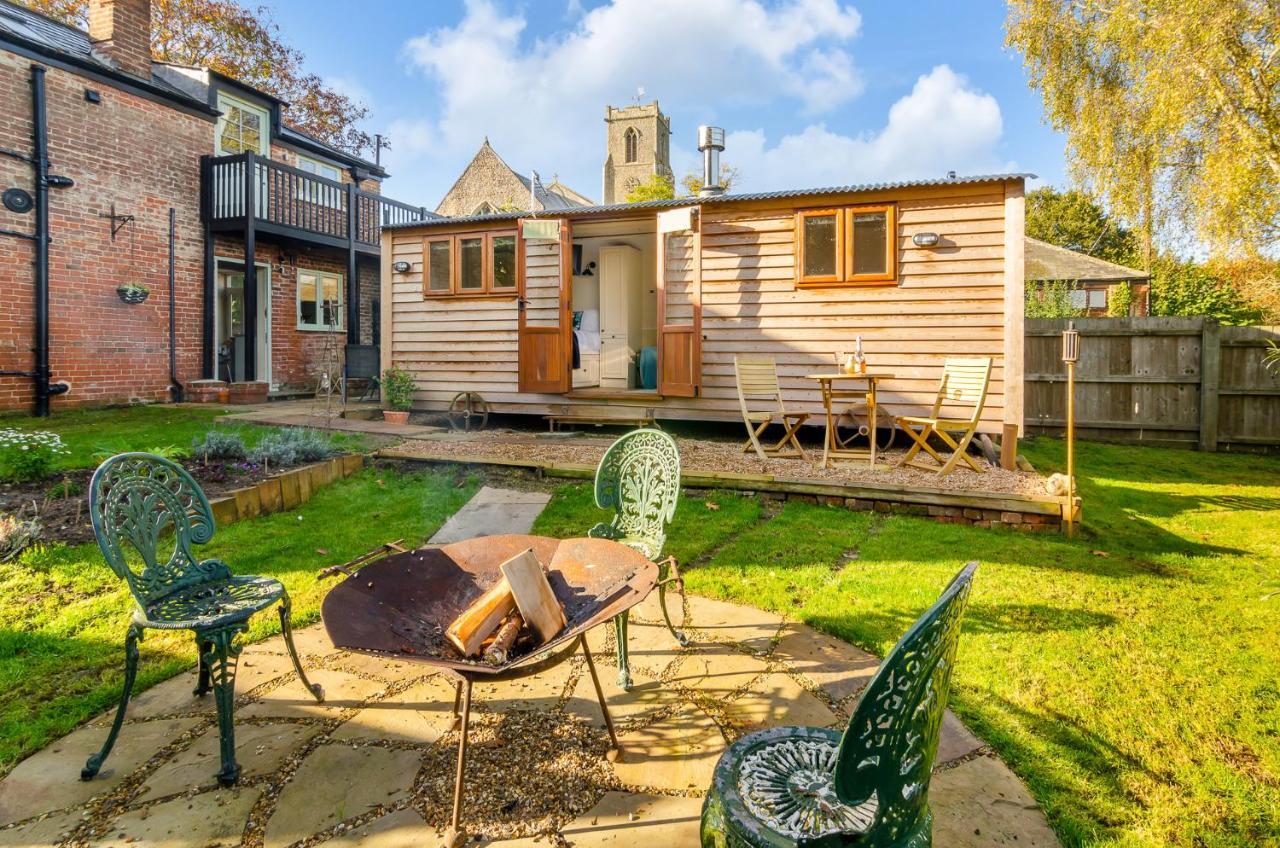 Hayloft And Shepherds Hut In Norfolk Broads With Fire Pit And Bbq From Ginger And Gold Ranworth Exteriér fotografie