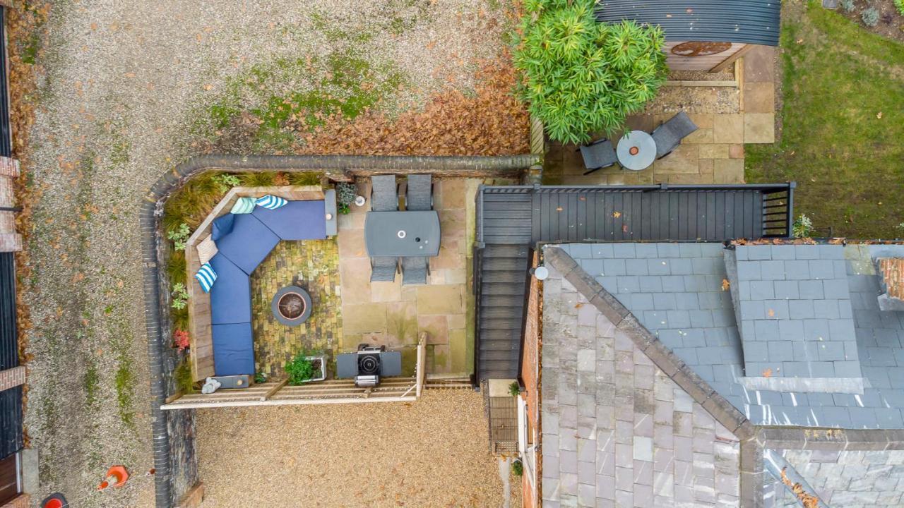 Hayloft And Shepherds Hut In Norfolk Broads With Fire Pit And Bbq From Ginger And Gold Ranworth Exteriér fotografie