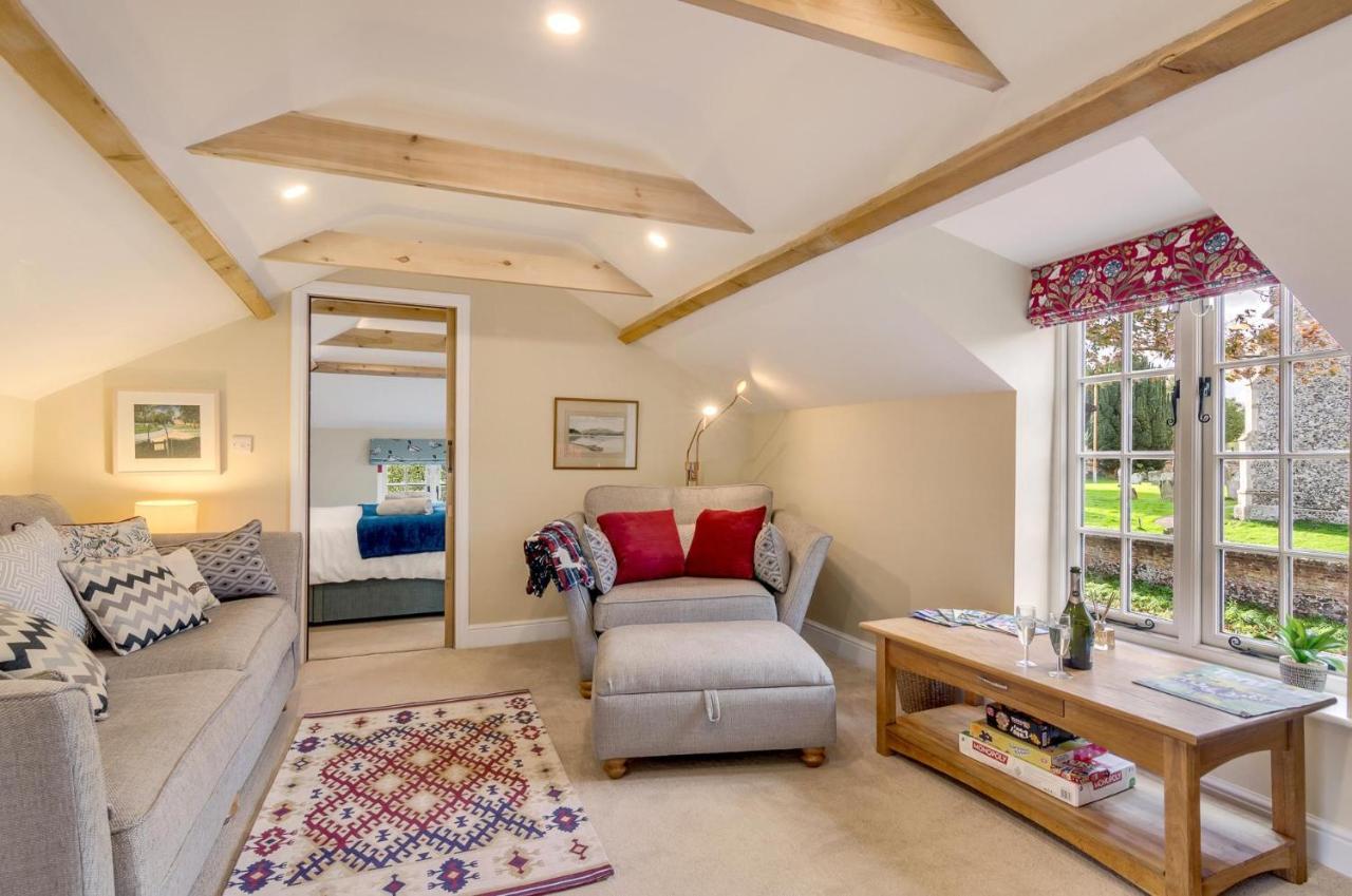 Hayloft And Shepherds Hut In Norfolk Broads With Fire Pit And Bbq From Ginger And Gold Ranworth Exteriér fotografie